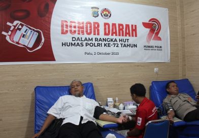 HUT Humas ke-72, Bidhumas Polda Sulawesi Tengah Gelar Bakti Sosial Donor Darah