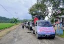 Polisi Jaga Aksi Unjuk Rasa Masyarakat Masama ke DPRD Banggai