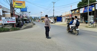 Polsek Bahodopi Lancarkan Arus Lalu Lintas dan Tingkatkan Keselamatan Pengguna Jalan di Bahodopi