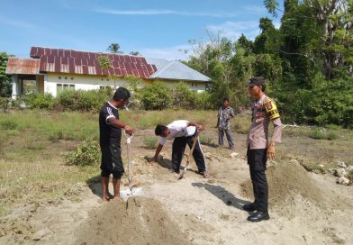 Jalin Silaturahmi Dengan Masyarakat, Bhabinkamtibmas Polsek Bokat Sambangi Warga