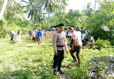 Ajak Masyarakat Ciptakan Kamtibmas Yang Aman dan Kondusif Bhabinkamtibmas Polsek Momunu Laksanakan Sambang