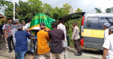 Bentuk Kepedulian Polri, Polres Buol Fasilitasi Pengantaran Jenazah Warga Kelurahan Kali dengan Ambulans Noto