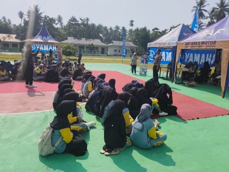 Satlantas Polres Tojo Una-Una Edukasi Siswa MAN Tekan Angka Kecelakaan