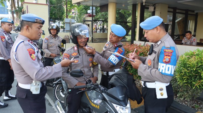 Pastikan Anggota Tertib Sebelum Tertibkan Masyarakat, Propam Polresta Palu Gelar Razia Internal