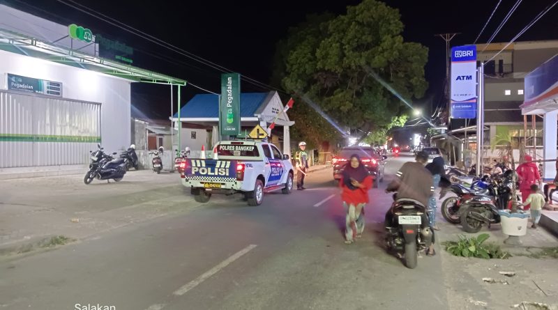Jaga Kamseltibcar Lantas, Satlantas Polres Bangkep Gelar Patroli Blue Light di Kota Salakan