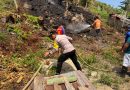 Kebakaran Lahan di Desa Baka Berhasil Dipadamkan Petugas Gabungan dan Warga