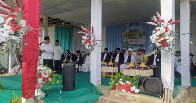 Hadiri Hari Santri Nasional Bersama Bupati, Polres Banggai Kepulauan Tegaskan Komitmen Kedekatan Polri dan Masyarakat