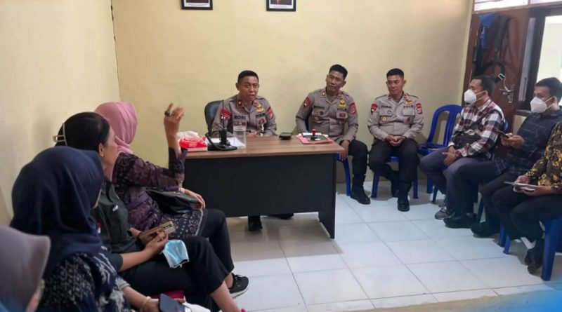 Subden 3 KBR Detasemen Gegana Terima Kunjungan UPT Laboratorium DLH di Command Center