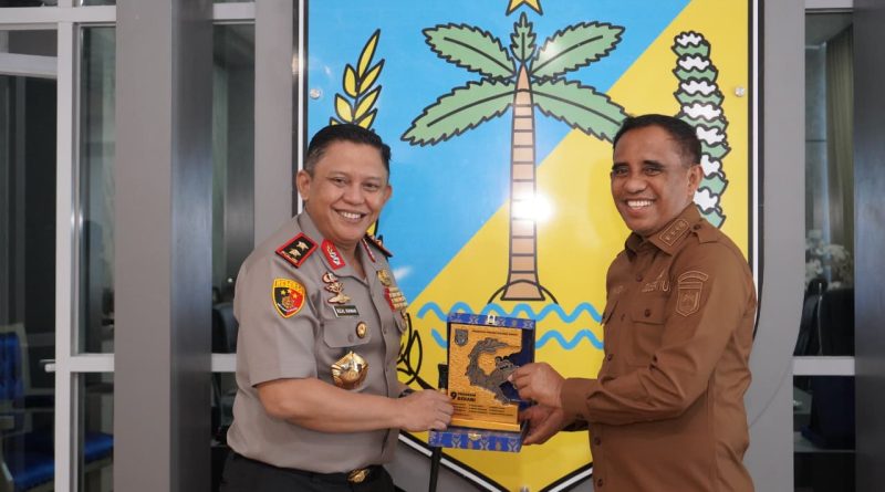 Perkuat Sinergi Jaga Kamtibmas, Kapolda Sulteng Silaturahmi dengan Gubernur