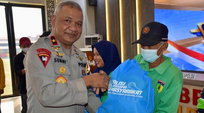 Wakapolda Sulteng Tampung Aspirasi Warga saat Hipnoterapi Jelang HUT ke-81 Brimob