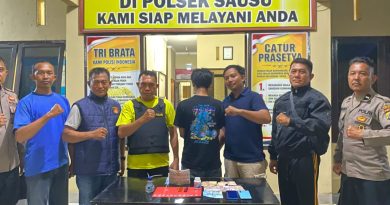 Polisi Amankan 11 Paket Diduga Sabu Dan Alat Bong Dari Pria Di Sausu